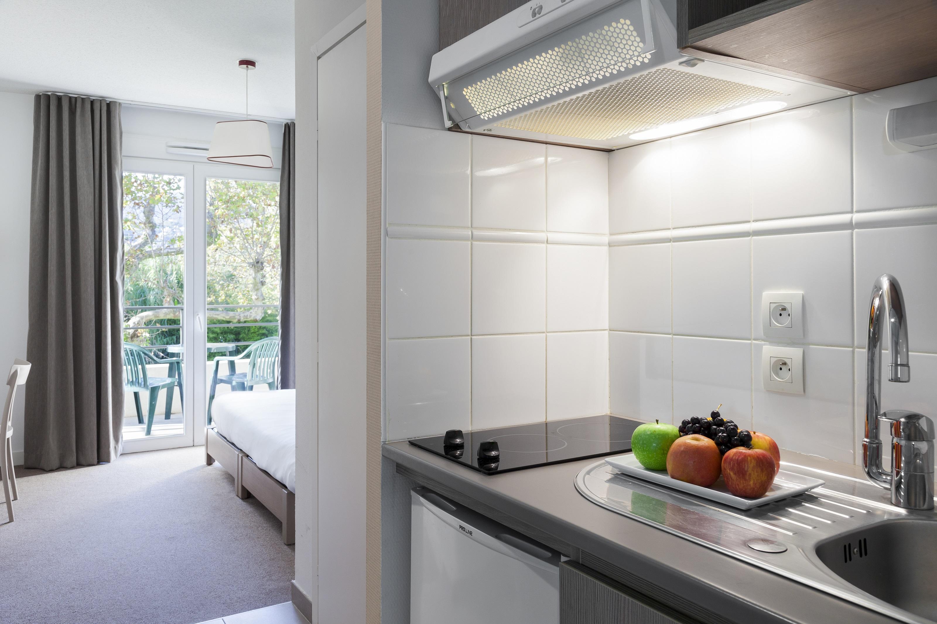 Comfort Aparthotel Cannes Mandelieu Εξωτερικό φωτογραφία