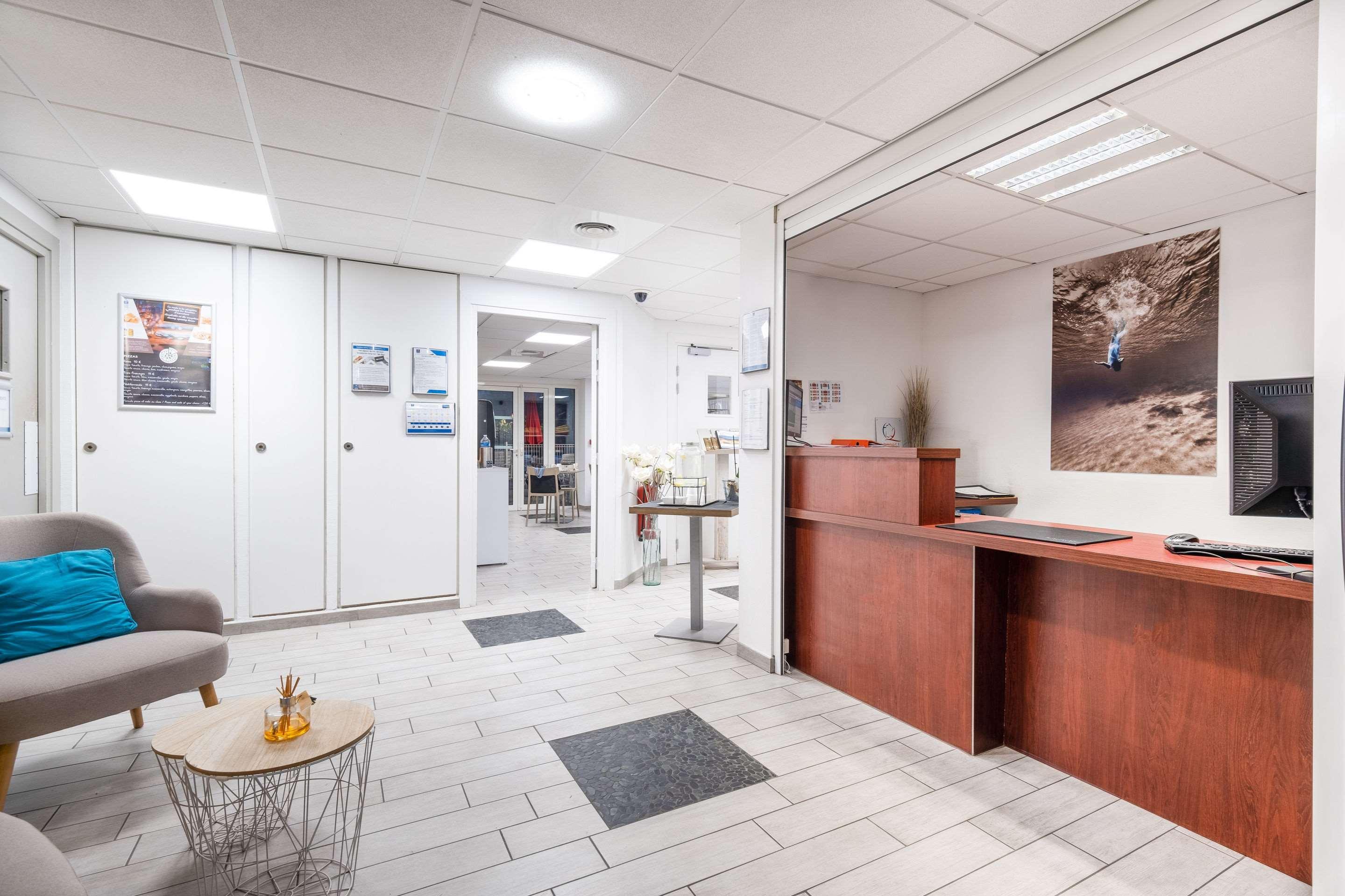 Comfort Aparthotel Cannes Mandelieu Εξωτερικό φωτογραφία