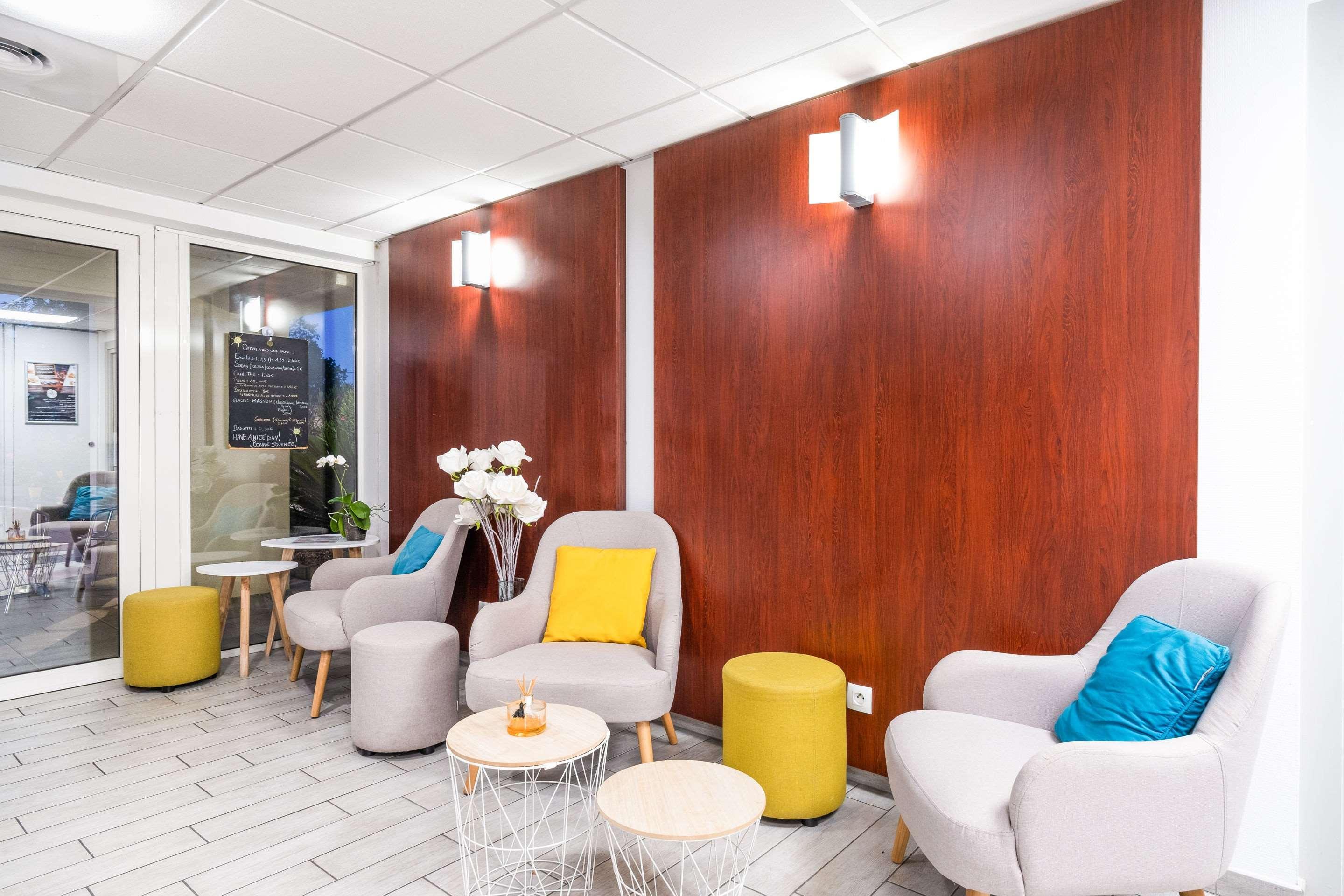 Comfort Aparthotel Cannes Mandelieu Εξωτερικό φωτογραφία
