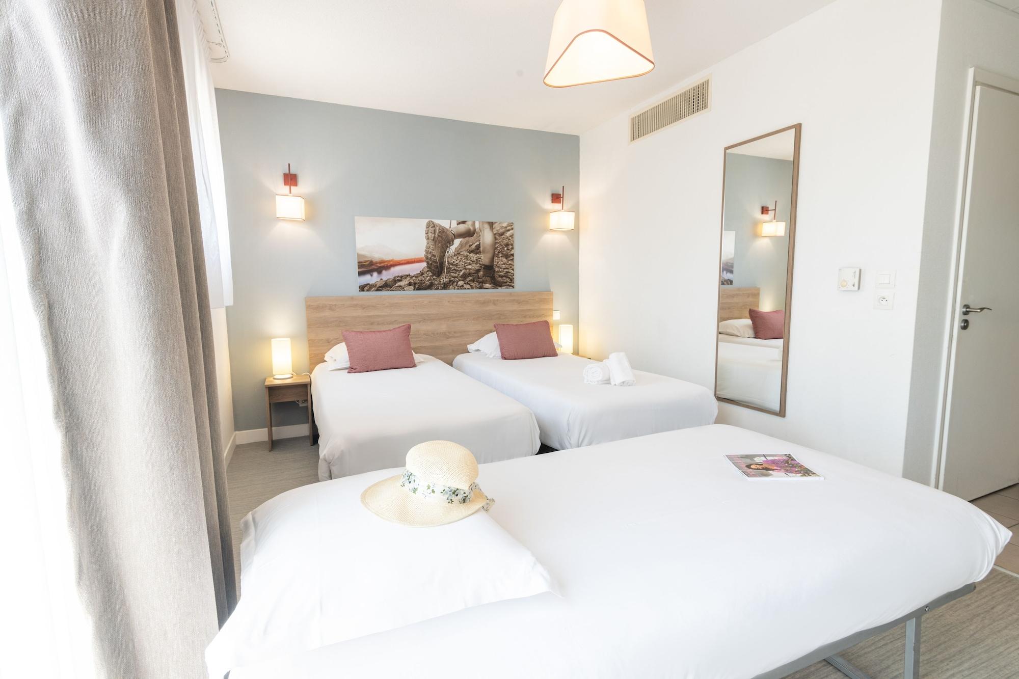 Comfort Aparthotel Cannes Mandelieu Εξωτερικό φωτογραφία
