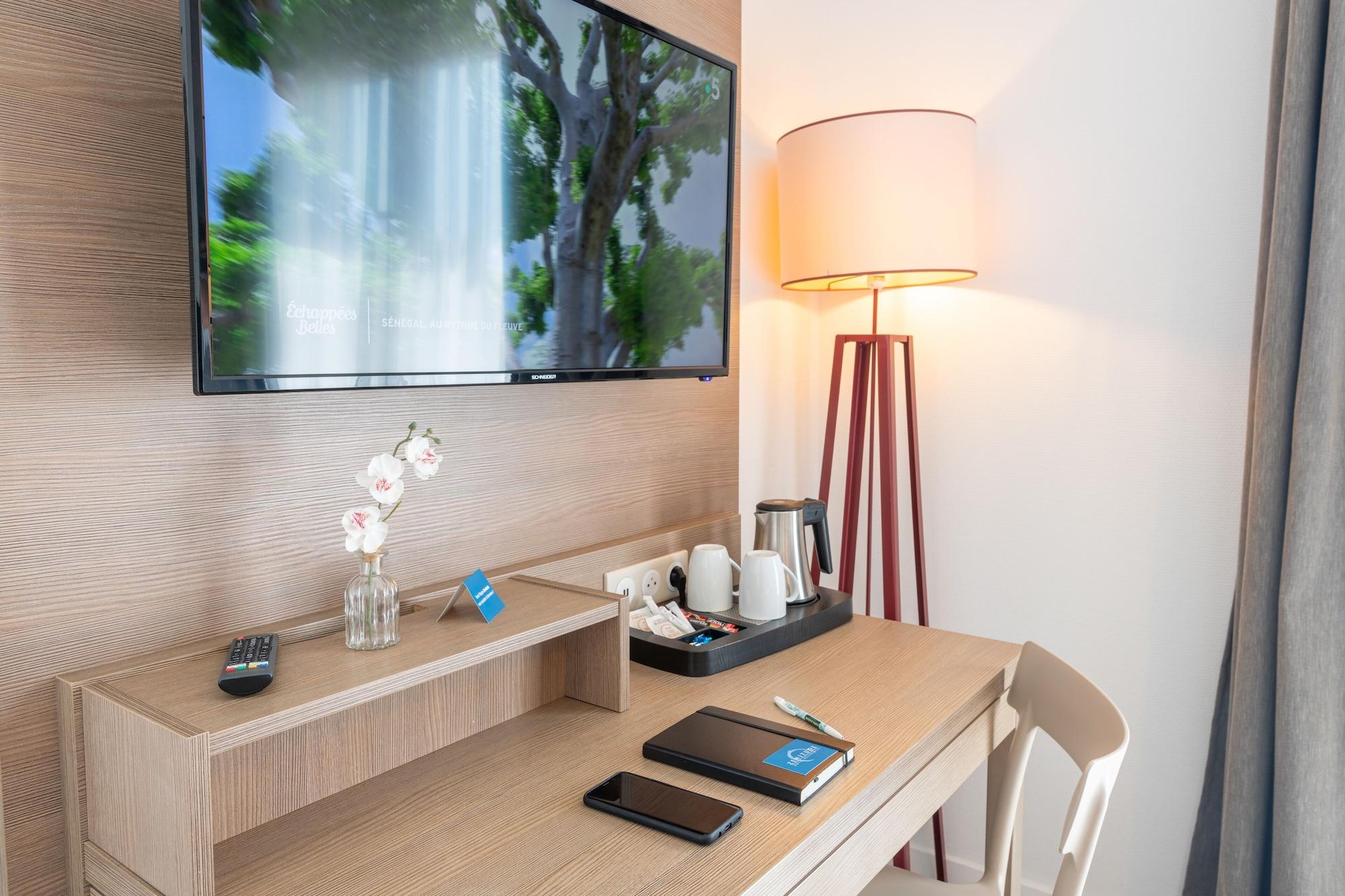 Comfort Aparthotel Cannes Mandelieu Εξωτερικό φωτογραφία