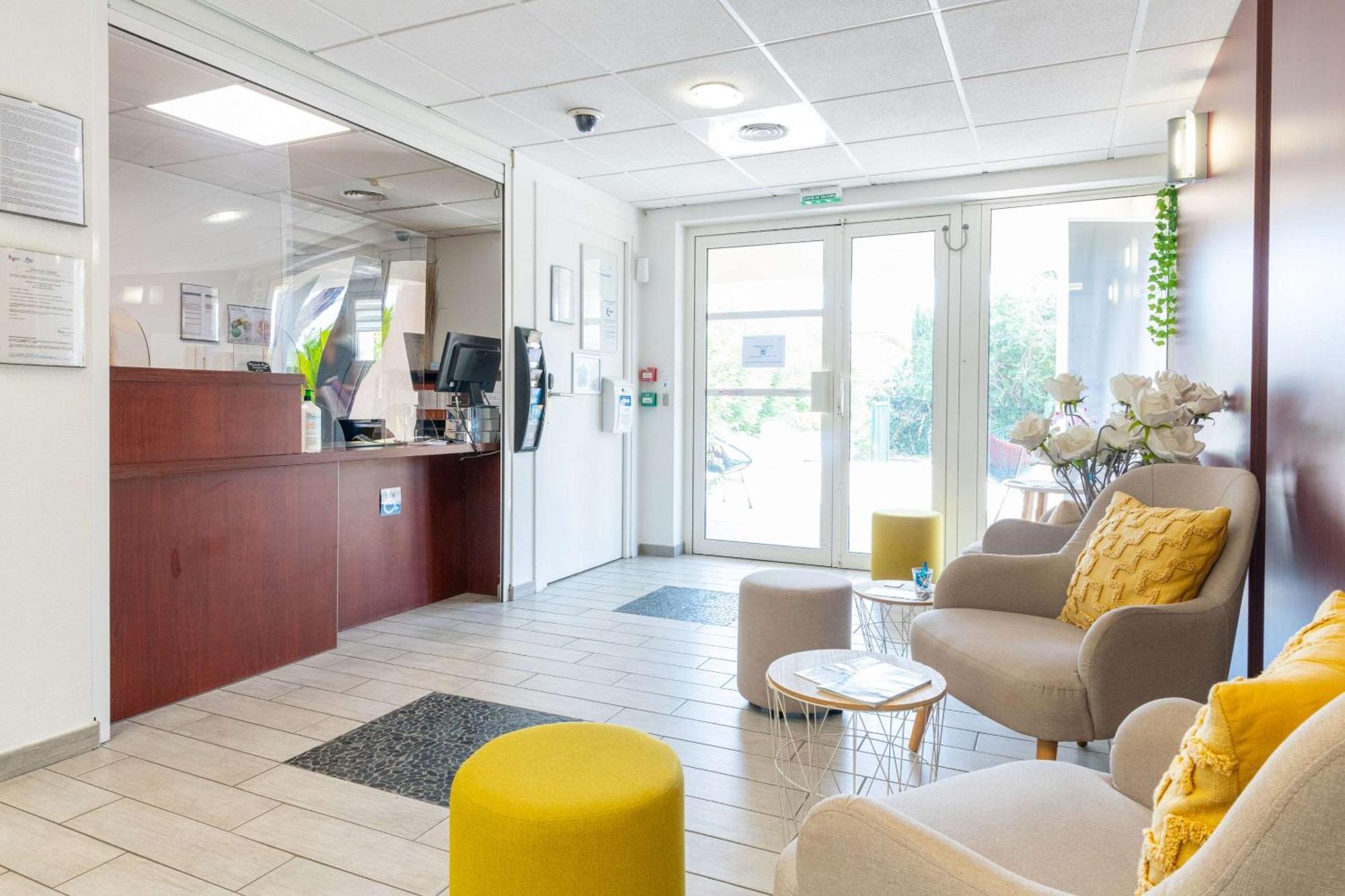 Comfort Aparthotel Cannes Mandelieu Εξωτερικό φωτογραφία