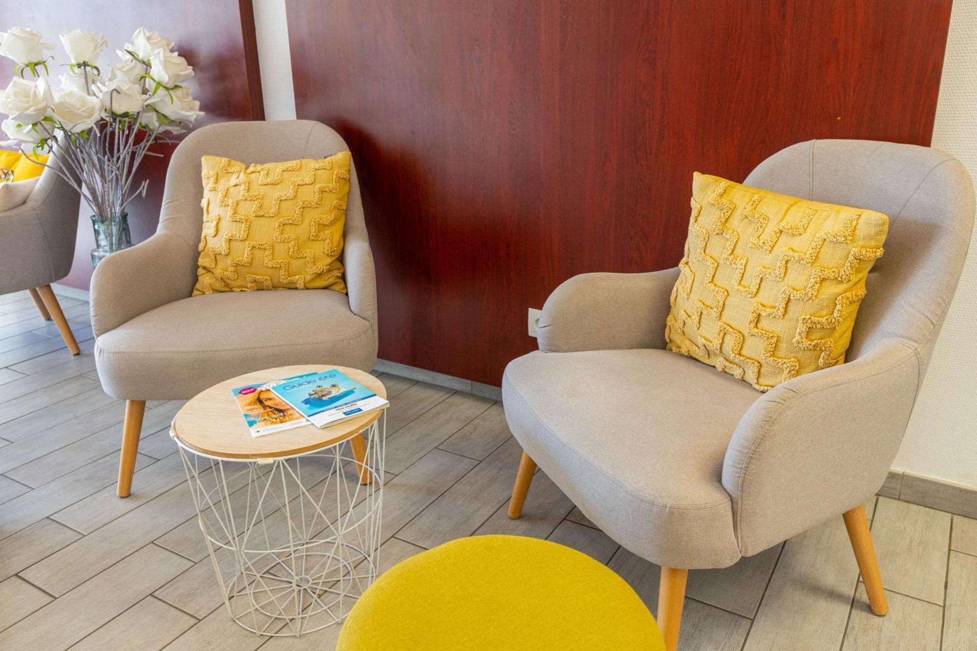 Comfort Aparthotel Cannes Mandelieu Εξωτερικό φωτογραφία