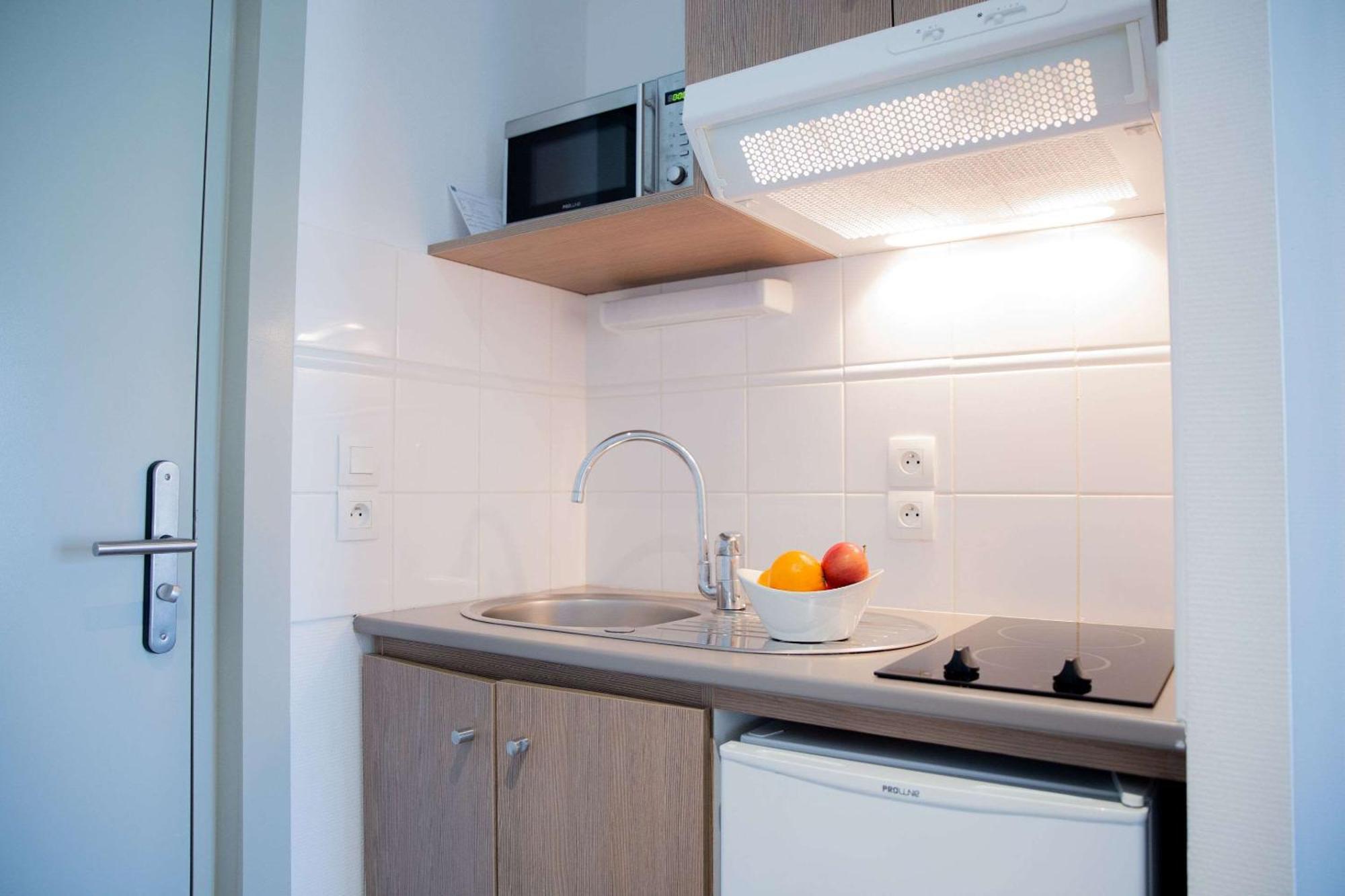 Comfort Aparthotel Cannes Mandelieu Εξωτερικό φωτογραφία