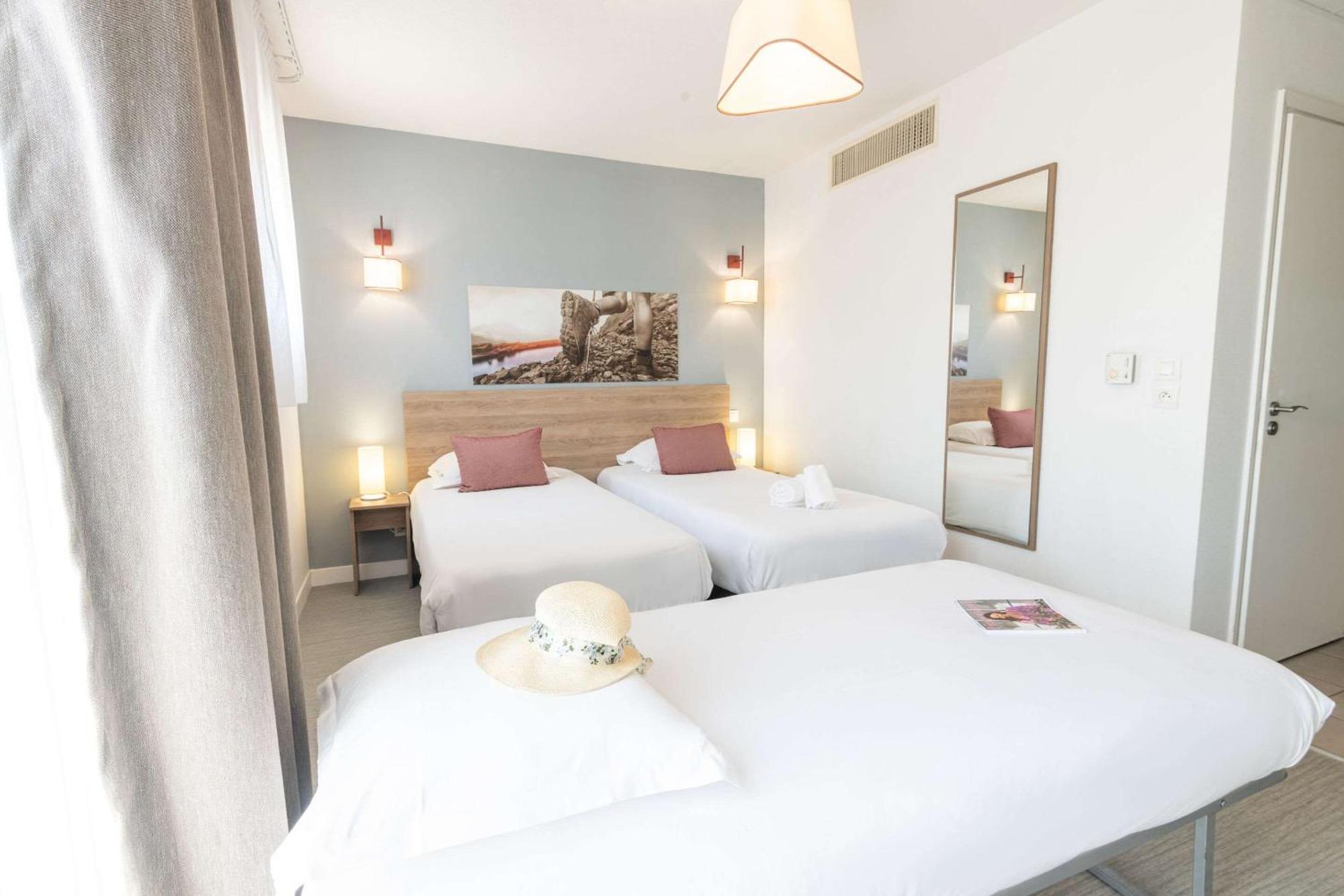 Comfort Aparthotel Cannes Mandelieu Εξωτερικό φωτογραφία