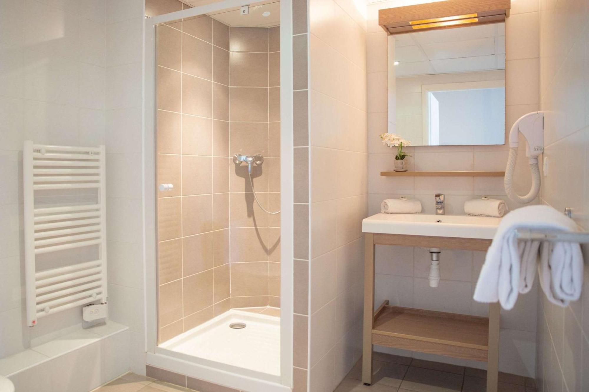 Comfort Aparthotel Cannes Mandelieu Εξωτερικό φωτογραφία